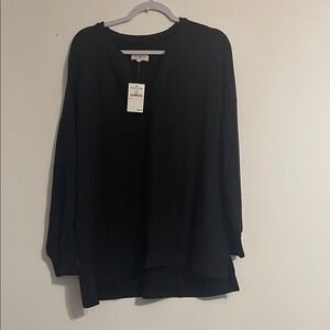 Lou & Grey Black V-Neck Blouse